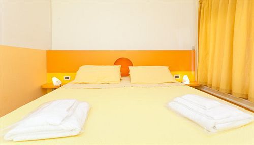 Hotel Rainbow Palermo Kültér fotó