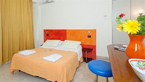 Hotel Rainbow Palermo Kültér fotó